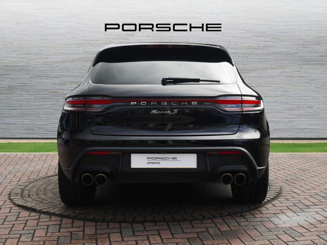 PORSCHE Macan Photo 7