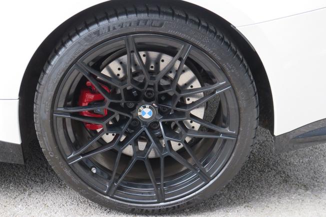 BMW M4 Photo 16