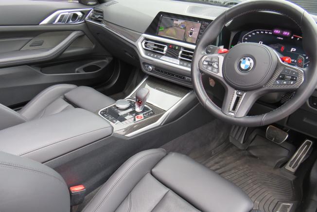 BMW M4 Photo 22