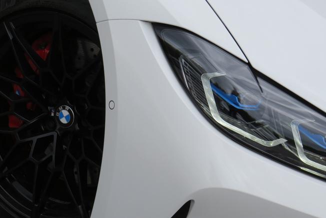 BMW M4 Photo 6