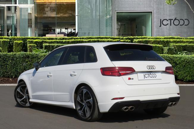 AUDI A3 Photo 2