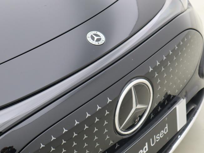 Mercedes-Benz CLA Class Photo 18