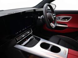 Mercedes-Benz CLA Class Photo 3