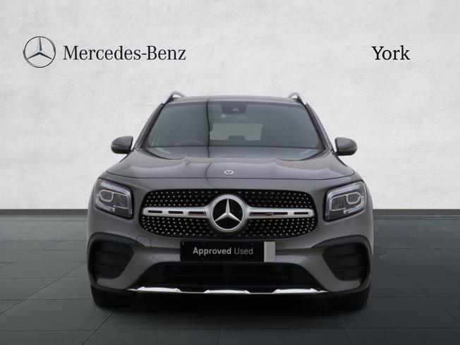 MERCEDES-BENZ GLB Photo 10