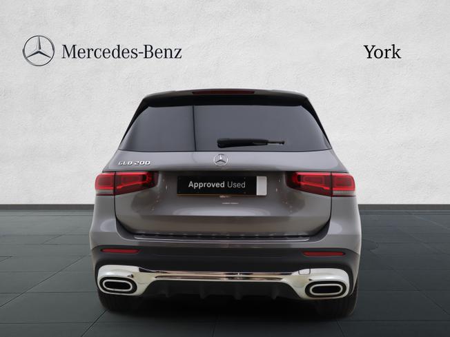 MERCEDES-BENZ GLB Photo 11