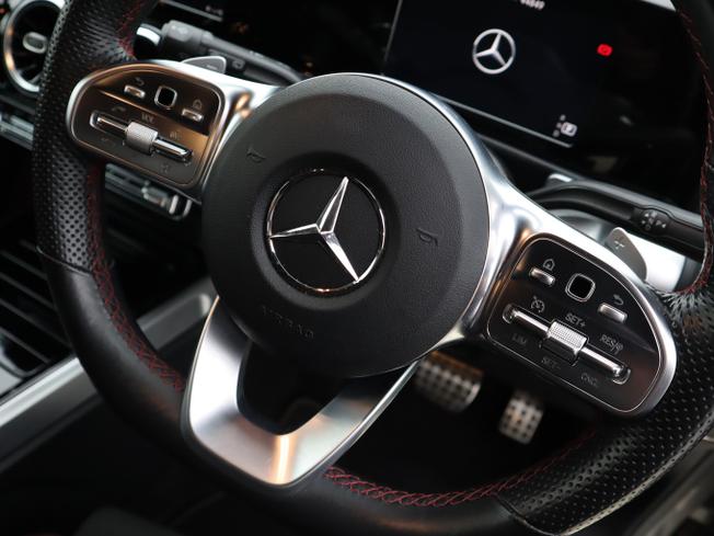 MERCEDES-BENZ GLB Photo 15