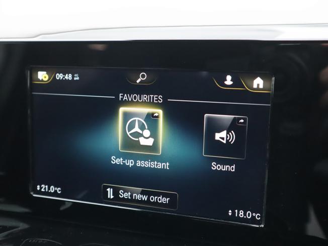 MERCEDES-BENZ GLB Photo 32