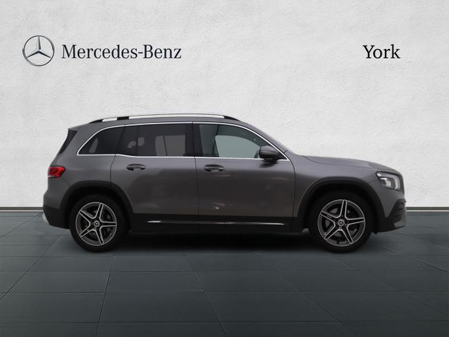 MERCEDES-BENZ GLB Photo 7