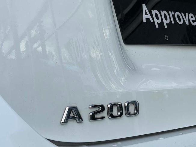 MERCEDES-BENZ A Class Photo 20