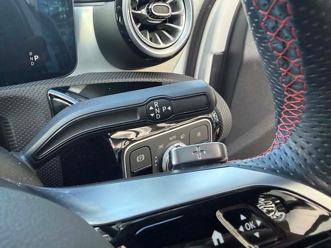 MERCEDES-BENZ A Class Photo 27