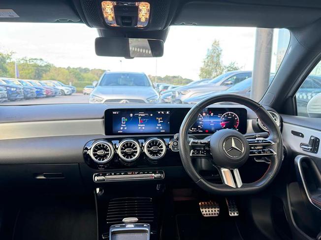 MERCEDES-BENZ A Class Photo 5