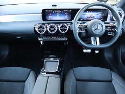 MERCEDES-BENZ A Class Photo 5