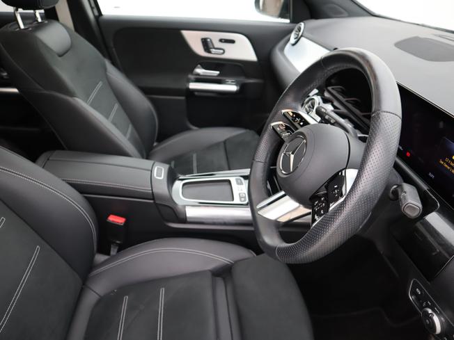 MERCEDES-BENZ Gla Photo 15