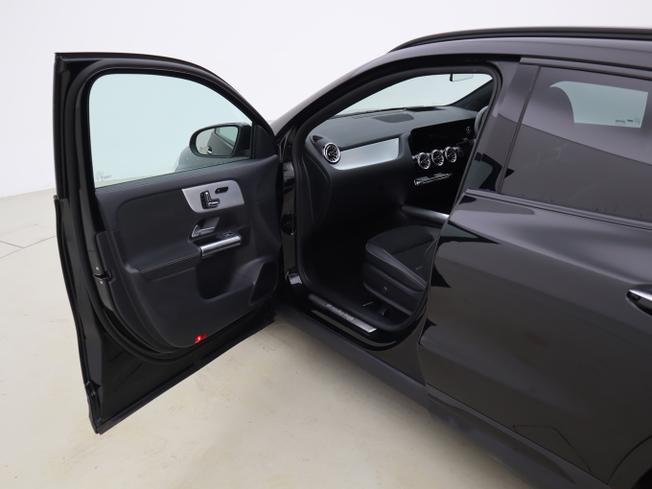 MERCEDES-BENZ Gla Photo 27