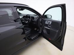 MERCEDES-BENZ Gla Photo 3