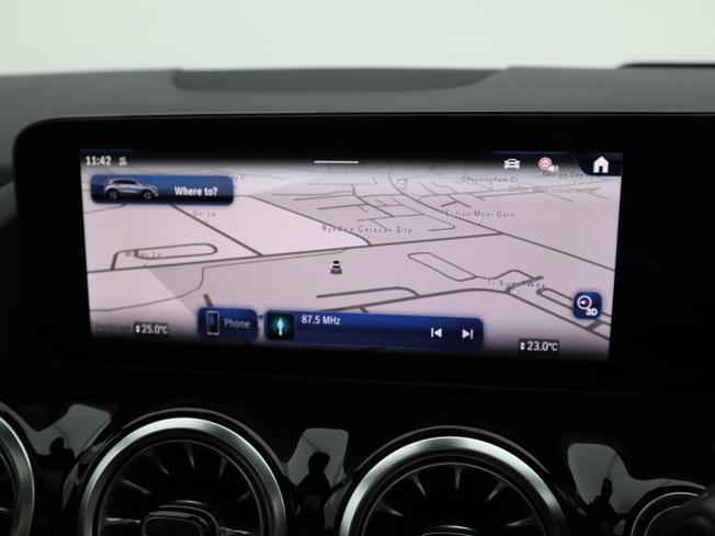 MERCEDES-BENZ Gla Photo 34
