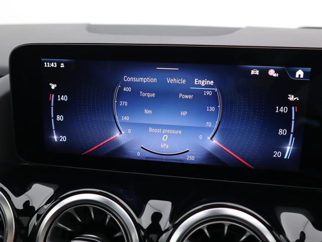 MERCEDES-BENZ Gla Photo 40