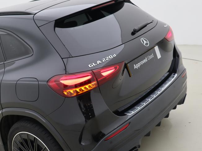 MERCEDES-BENZ Gla Photo 45