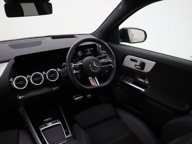 MERCEDES-BENZ Gla Photo 5
