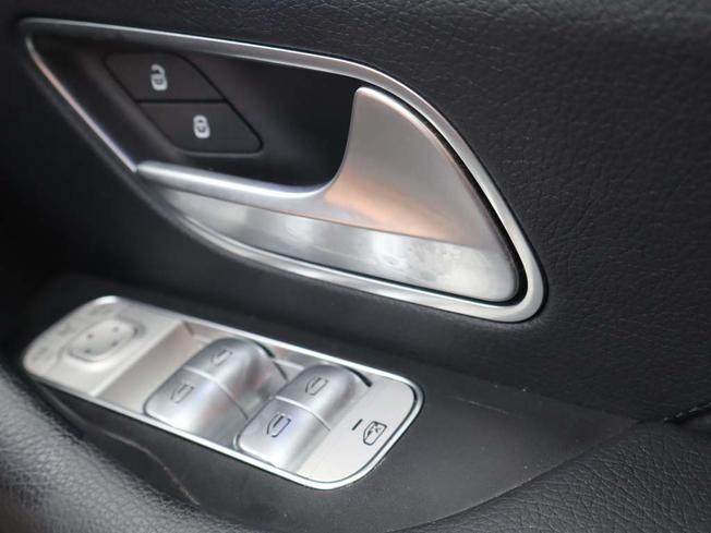MERCEDES-BENZ Gle Photo 30