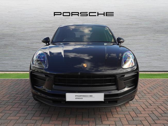 PORSCHE Macan Photo 6