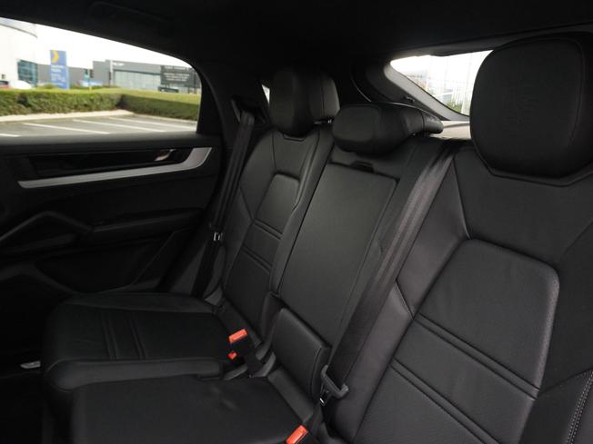 PORSCHE Cayenne Photo 13