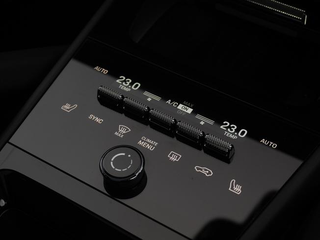 PORSCHE Cayenne Photo 22