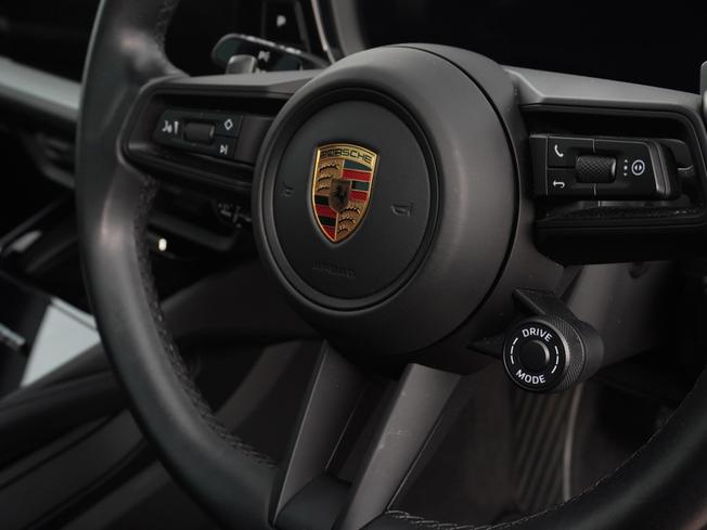 PORSCHE Cayenne Photo 26