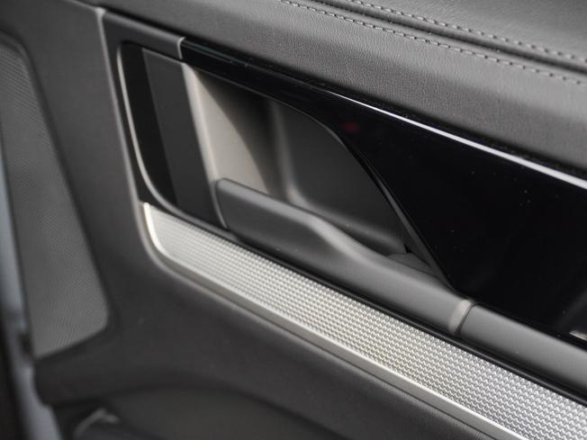 PORSCHE Cayenne Photo 40