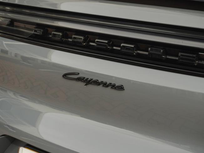 PORSCHE Cayenne Photo 47