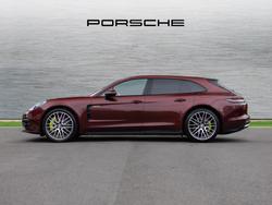 PORSCHE Panamera Photo 5