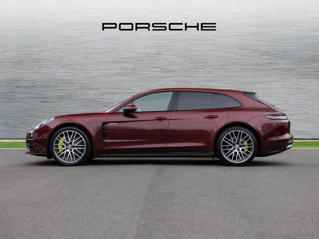 PORSCHE Panamera Photo 5