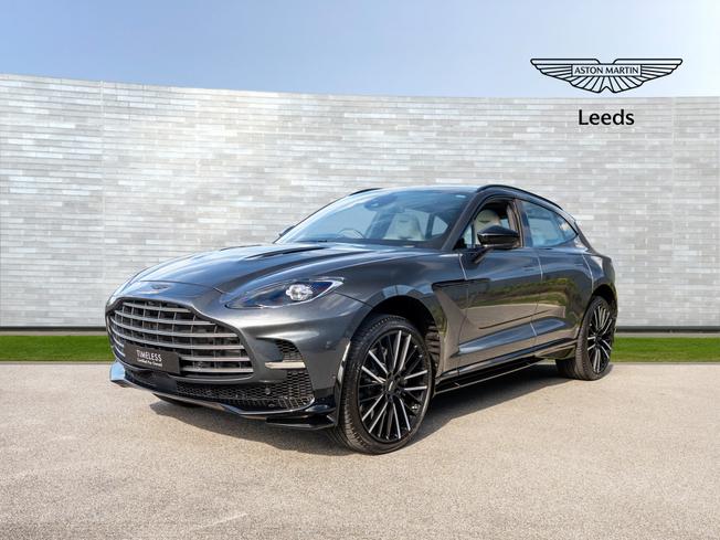 ASTON MARTIN Dbx Photo 40