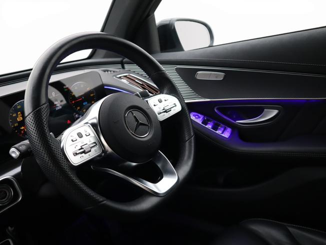MERCEDES-BENZ EQC Photo 36