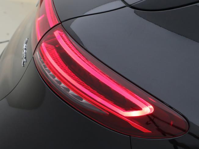 MERCEDES-BENZ EQC Photo 41