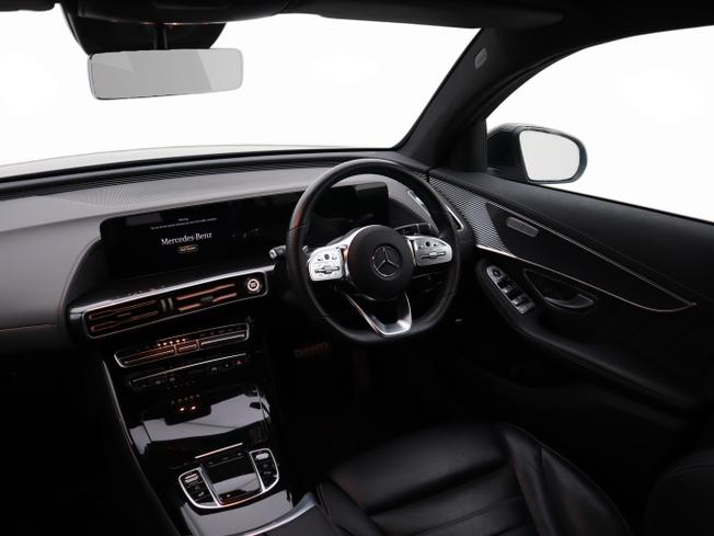 MERCEDES-BENZ EQC Photo 5