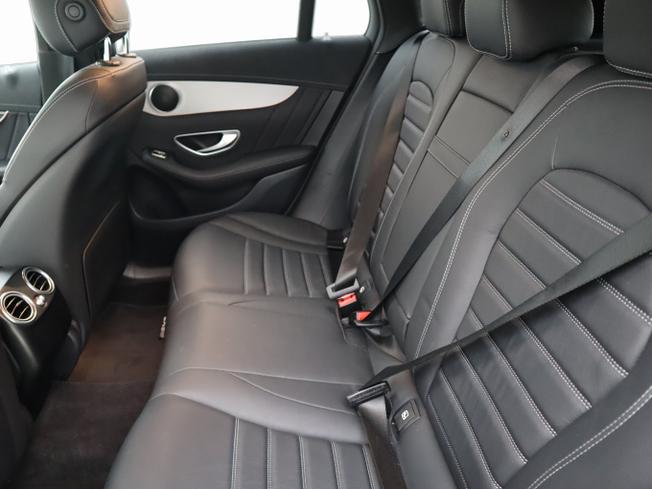 MERCEDES-BENZ EQC Photo 8