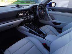 PORSCHE 911 Photo 3