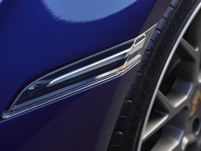 PORSCHE 911 Photo 48