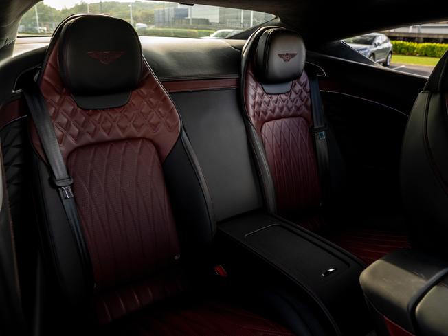 BENTLEY Continental Photo 22