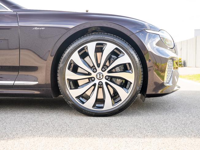 BENTLEY Continental Photo 6