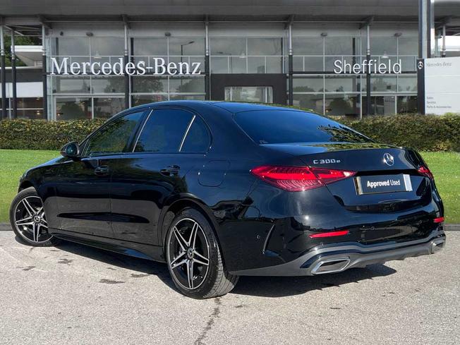 MERCEDES-BENZ C Class Photo 2