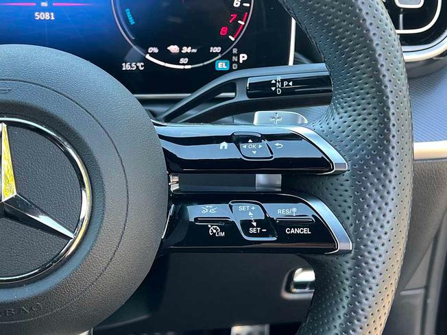 MERCEDES-BENZ C Class Photo 21