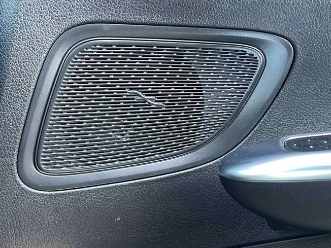 MERCEDES-BENZ C Class Photo 35
