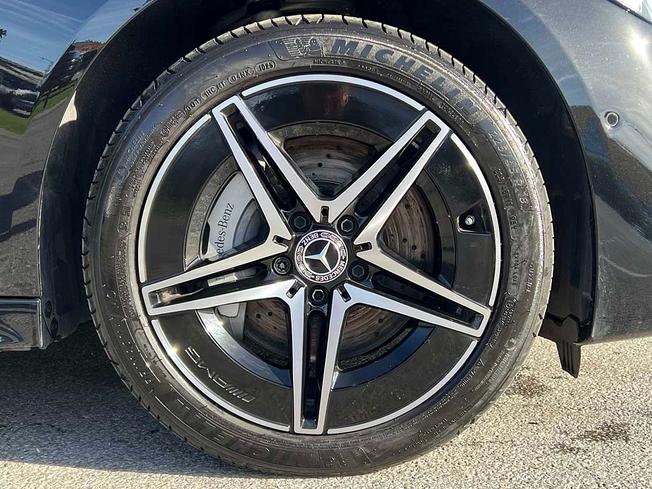 MERCEDES-BENZ C Class Photo 6