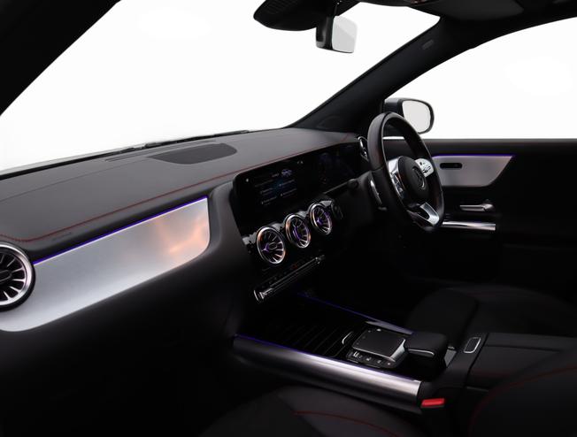 MERCEDES-BENZ Eqa Photo 23