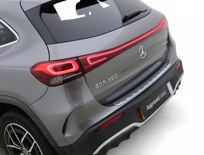 MERCEDES-BENZ Eqa Photo 24