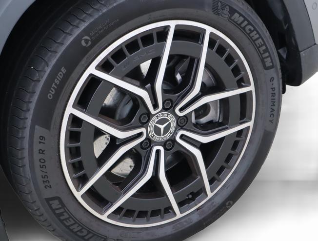 MERCEDES-BENZ Eqa Photo 6