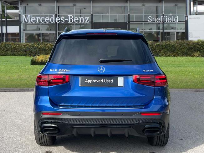 MERCEDES-BENZ GLB Photo 11