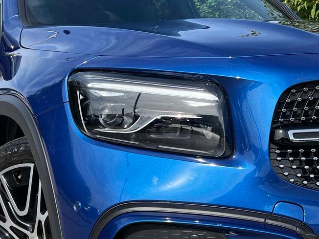 MERCEDES-BENZ GLB Photo 13